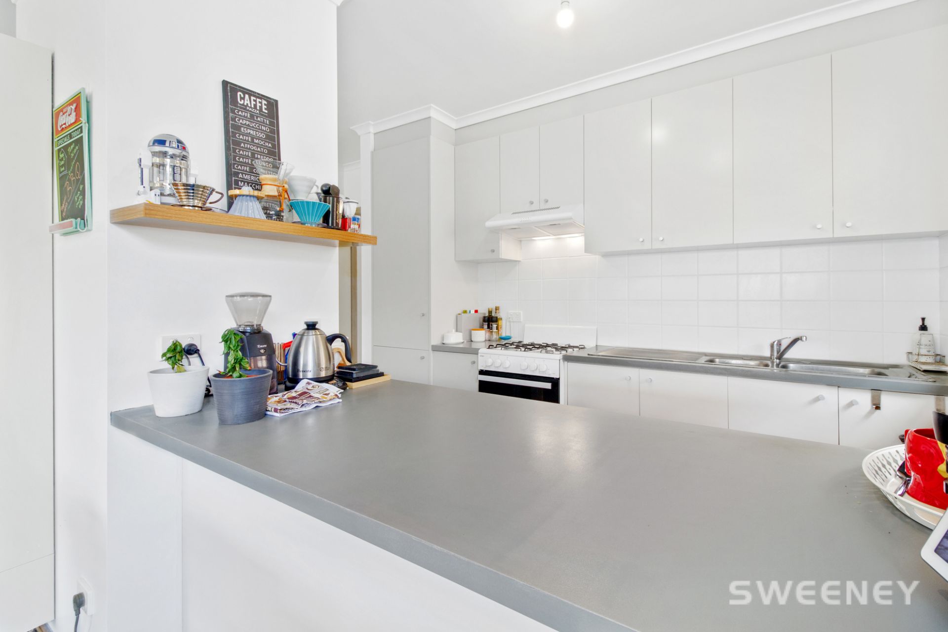 32 Railway Street South, Altona - Thumbnail 4