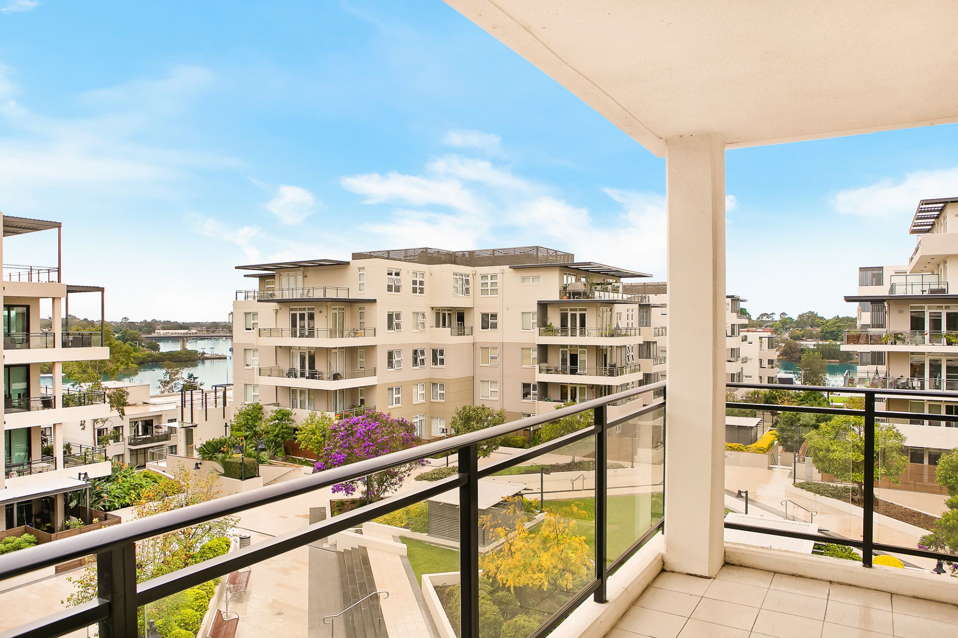 Real Estate For Lease 22/9 Bay Drive Meadowbank , NSW