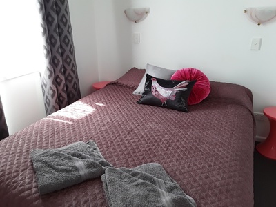 MOTEL FOR SALE -  STRONG RURAL TOWN