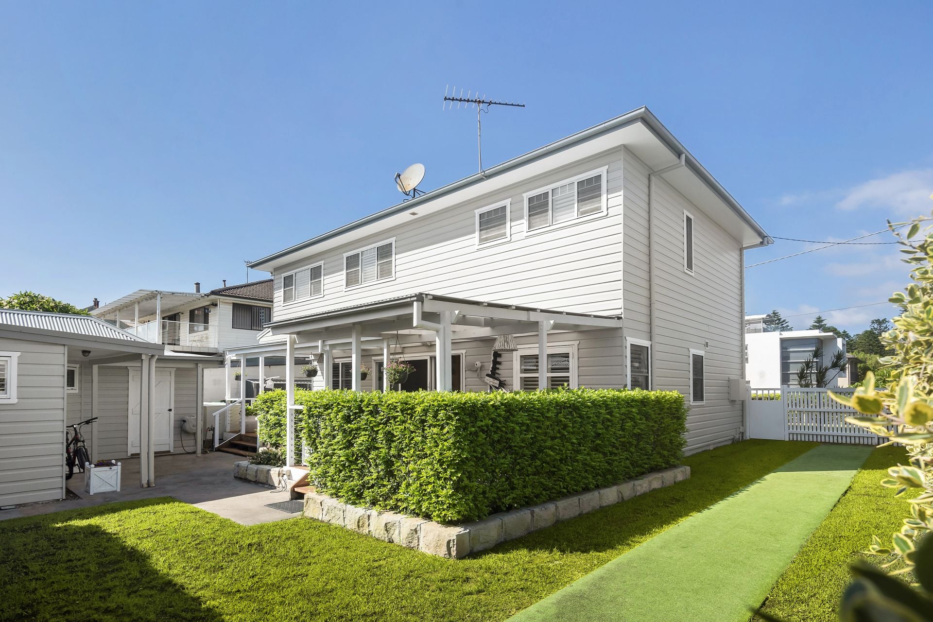 Real Estate For Sale 9 Waterloo Street Narrabeen , NSW