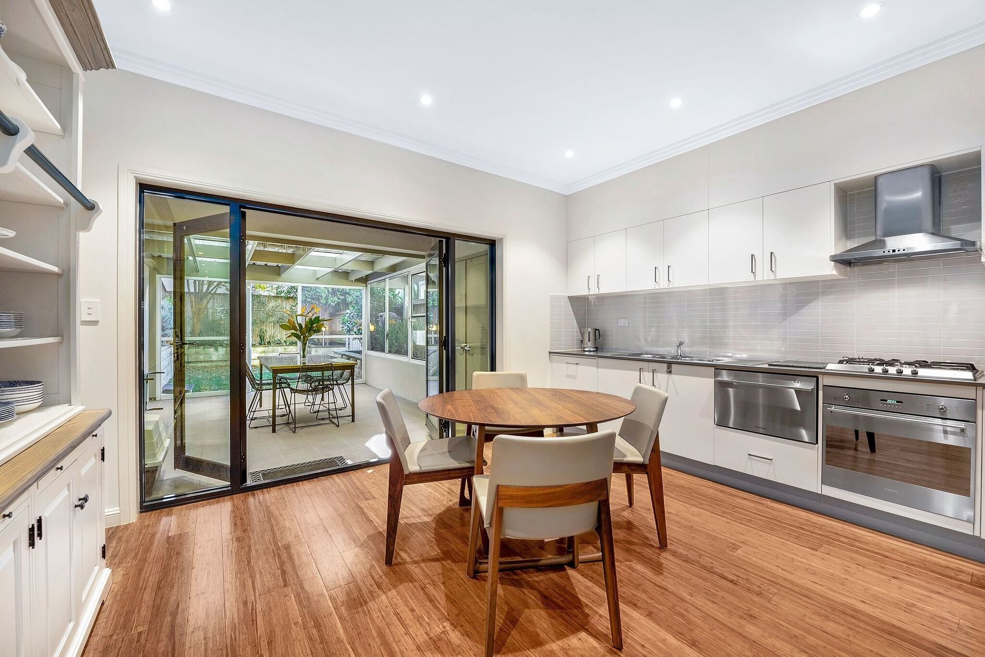 57 Crown Street, ST PETERS, St Peters - Thumbnail 4