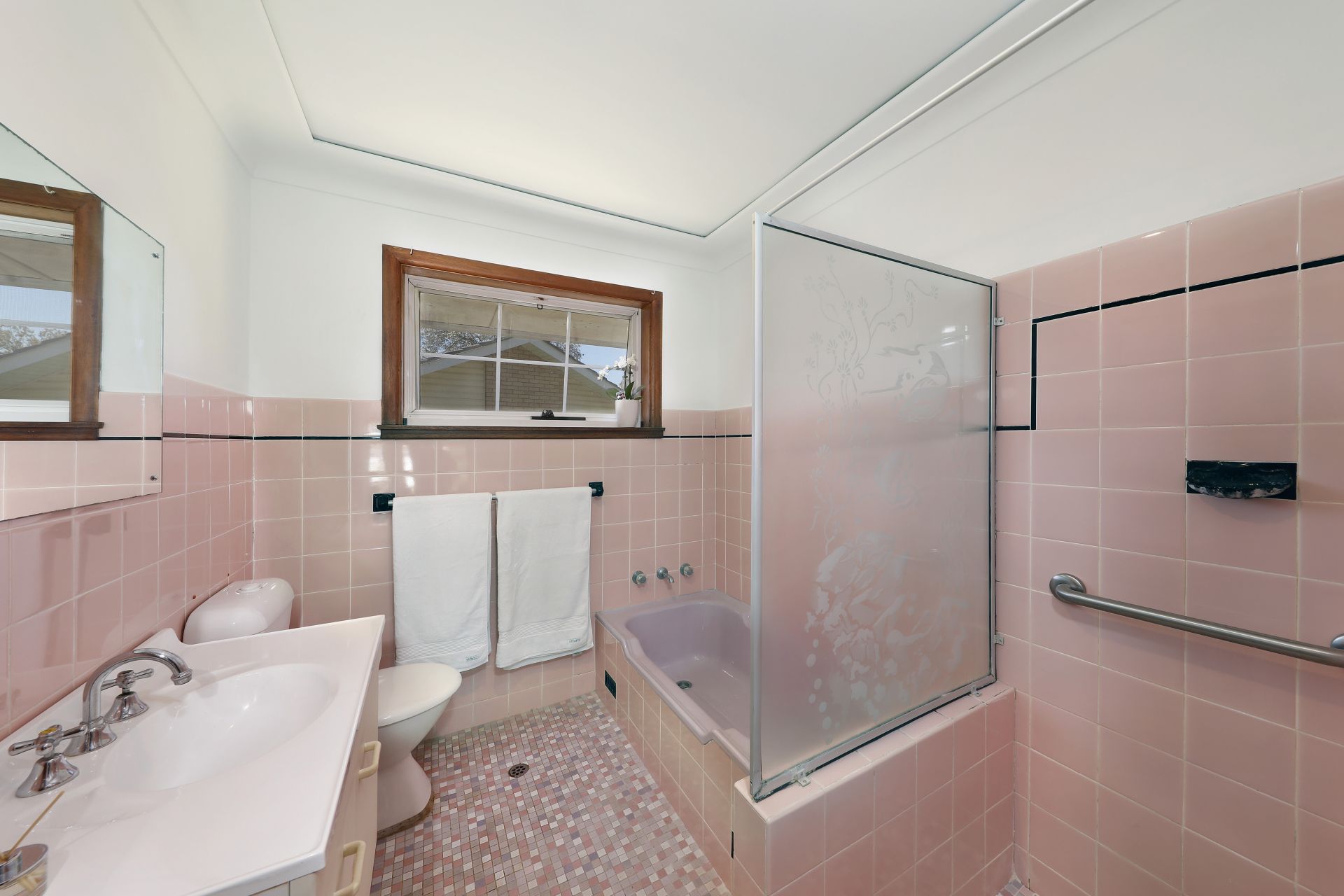 5 Deakin Place, Kirrawee, Kirrawee - Thumbnail 6