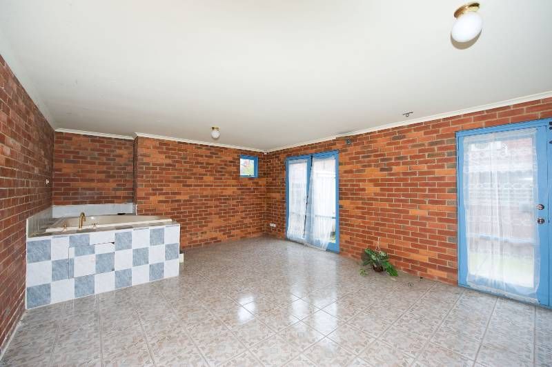 11 Greer Street, Footscray - Thumbnail 7