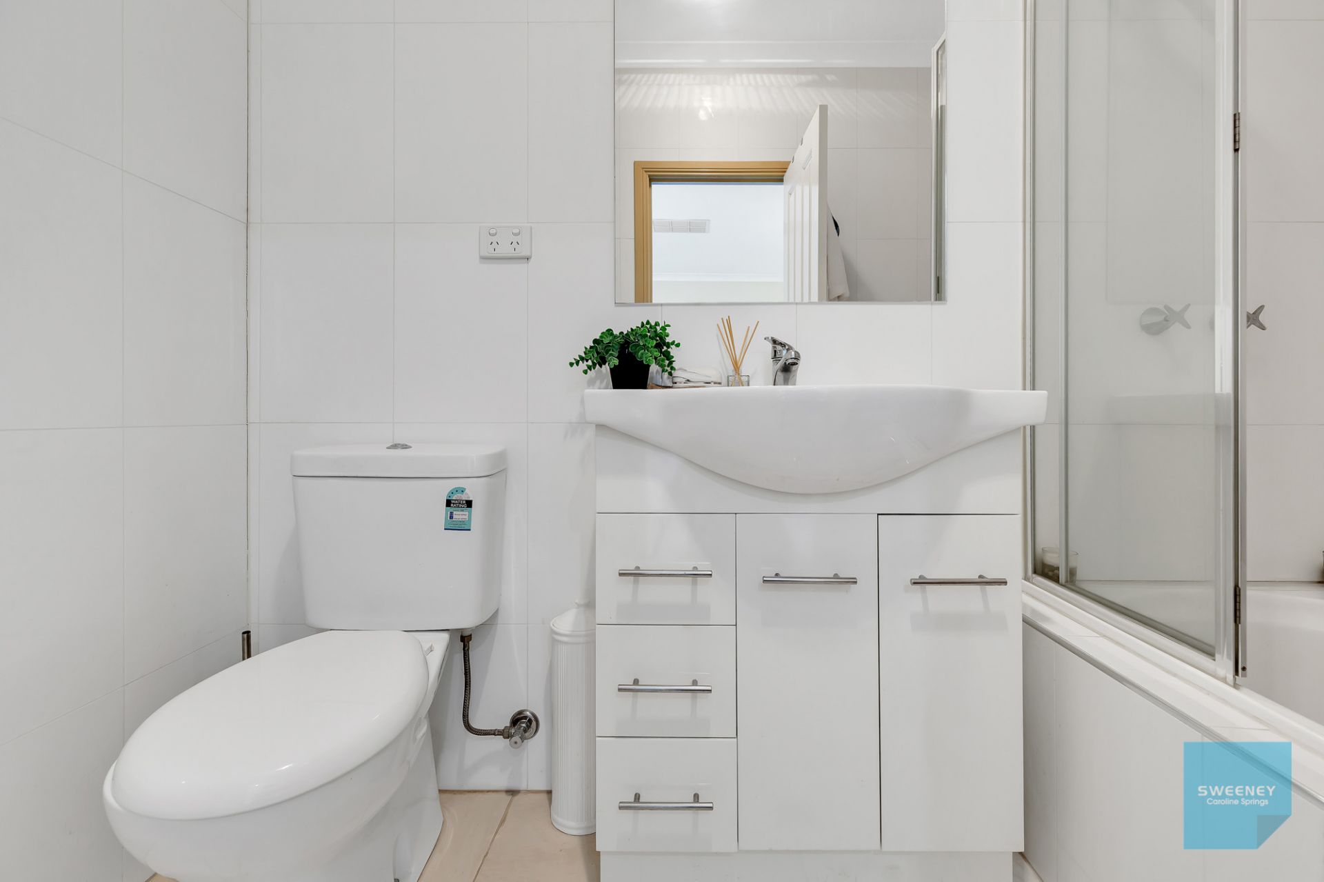 50 Cunningham Chase, Burnside Heights - Thumbnail 8