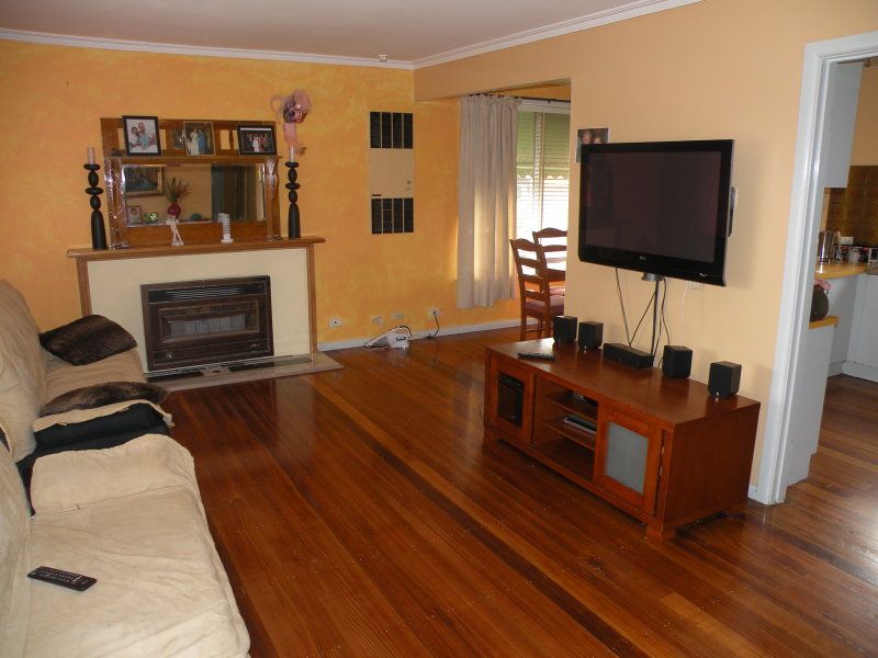 13 Kiama Drive LALOR, Lalor - Thumbnail 4