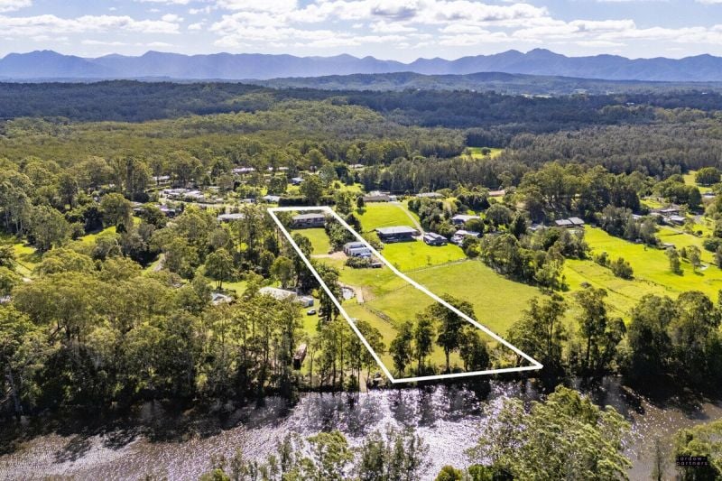 Absolute Waterfront Acreage