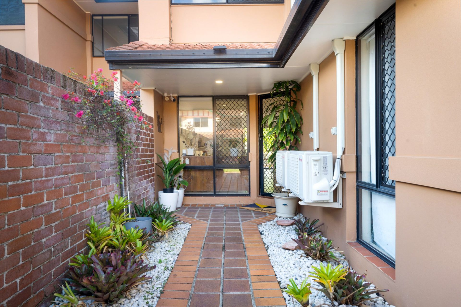 264/125 Hansford Road, Coombabah - Thumbnail 5