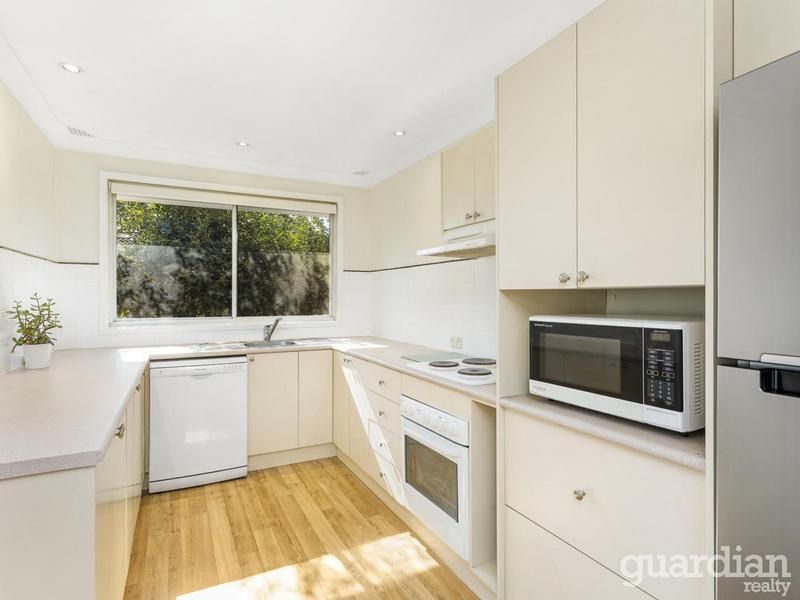 42 Dresden  Avenue CASTLE HILL NSW, Castle Hill - Thumbnail 6