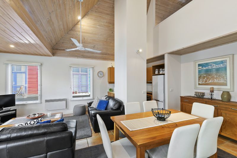 13/22-28 Mountjoy Parade, Lorne, VIC, Lorne - Thumbnail 2