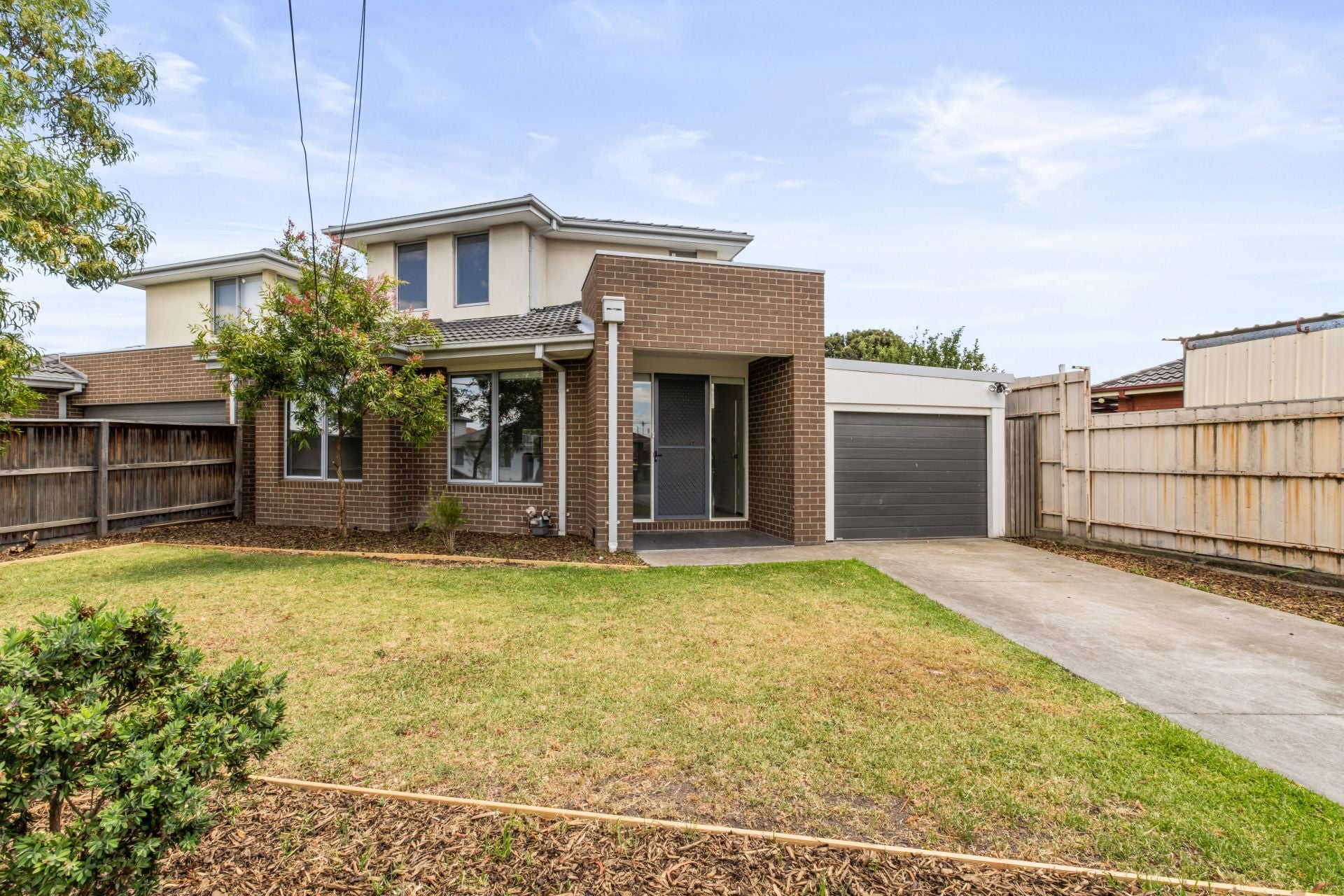 Spacious, Stylish And In Such A Central Location!