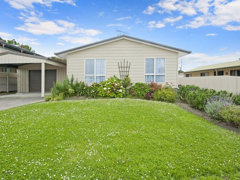 23 Murray Square, Apollo Bay, VIC, Apollo Bay - Thumbnail 2