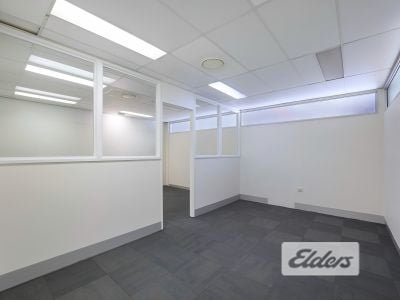 NEAT & TIDY OFFICE/WARHOUSE - CLOSE TO CBD