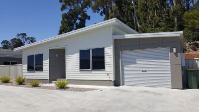 2/5-7 Blair Court, West Ulverstone, West Ulverstone - Thumbnail 2