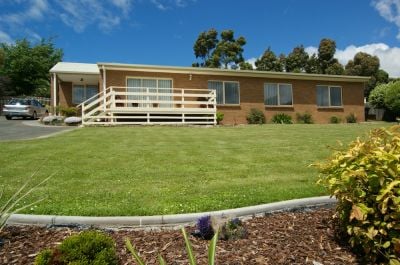 4
 
 
 
  
 
 
 2
 
 
 
  
 
 
 3
 
 
 
 
 
 
 
 31 River Road, Ambleside TAS 7310, Ambleside - Thumbnail 3