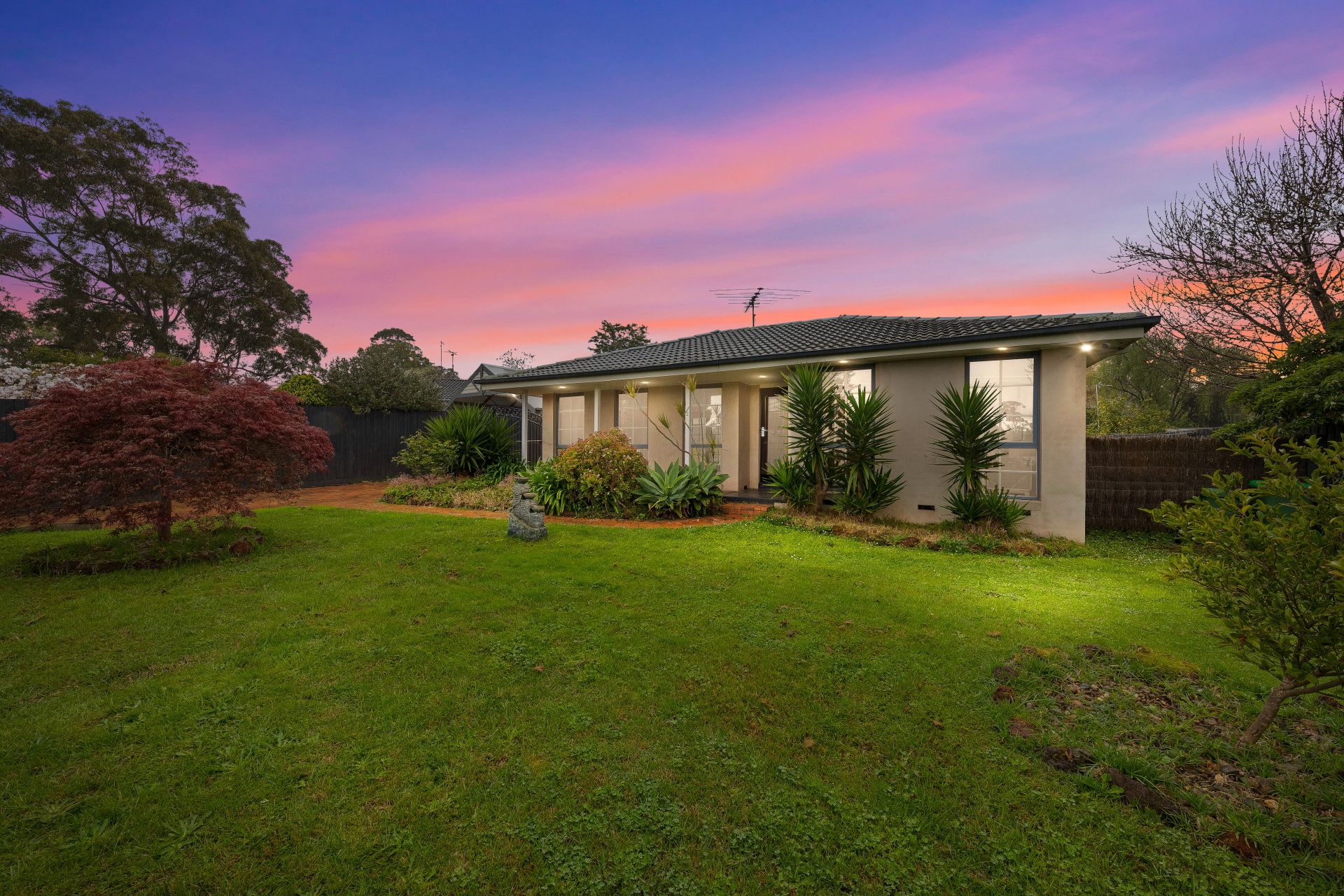 2 Finch Court, Pakenham VIC