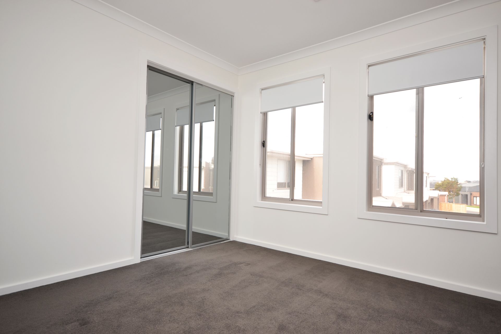 THREE BEDROOM CONTEMPORARY LIVING