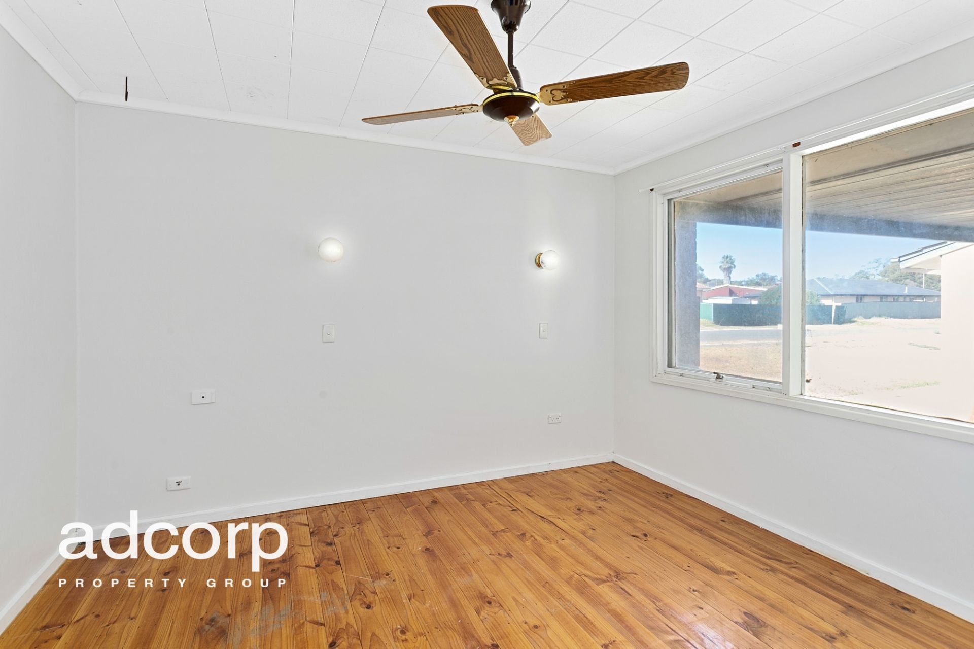 6 Dulkara Avenue Craigmore SA, Craigmore - Thumbnail 7