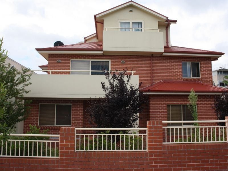 1/65 Bertram Street, MORTLAKE