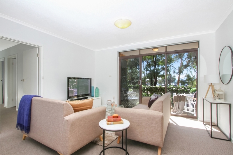 30/6 MacLaurin Crescent, Chifley - Thumbnail 2
