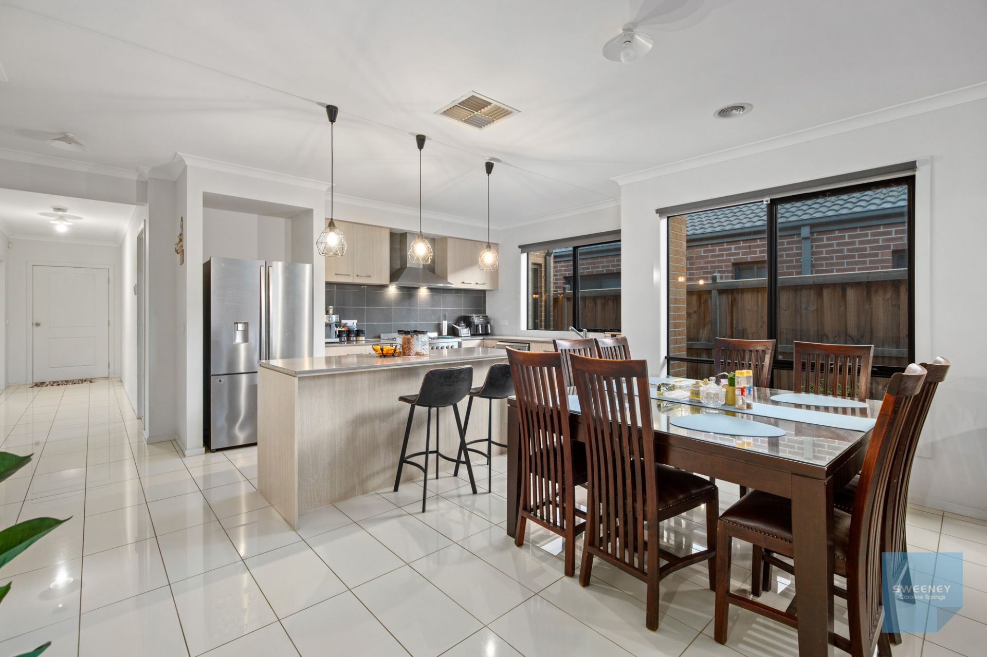 4 Wavell Parade, Fraser Rise - Thumbnail 4