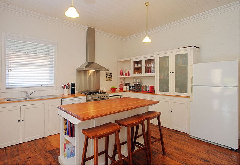 82 Main Street, Bacchus Marsh - Thumbnail 3