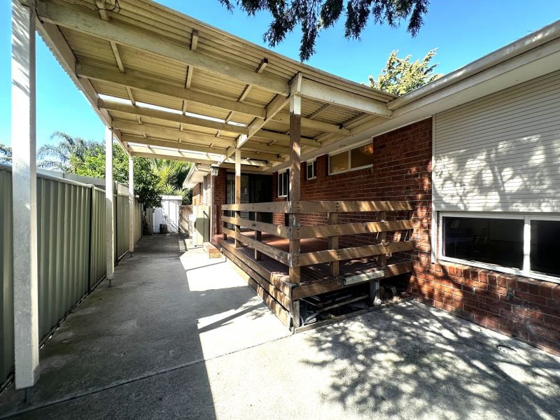 16 Chisholm Court, Mill Park