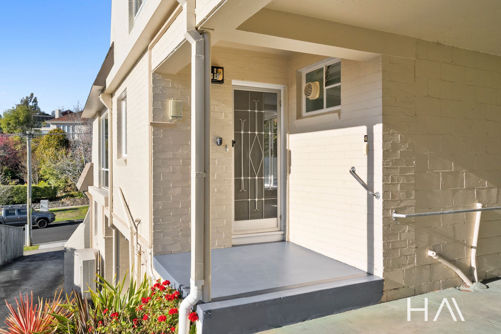 4/37 Waimea Avenue Sandy Bay, Sandy Bay - Thumbnail 7