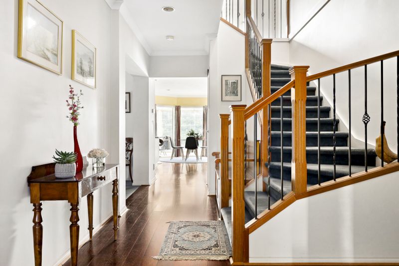9 Learmonth Court, Caroline Springs - Thumbnail 4