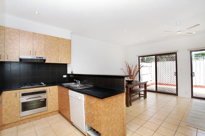8/26 Park Street, Footscray - Thumbnail 3
