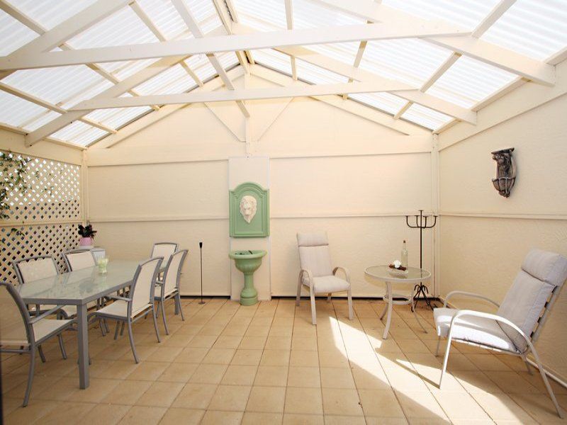 9/1653 Golden Grove Road Greenwith 5125
