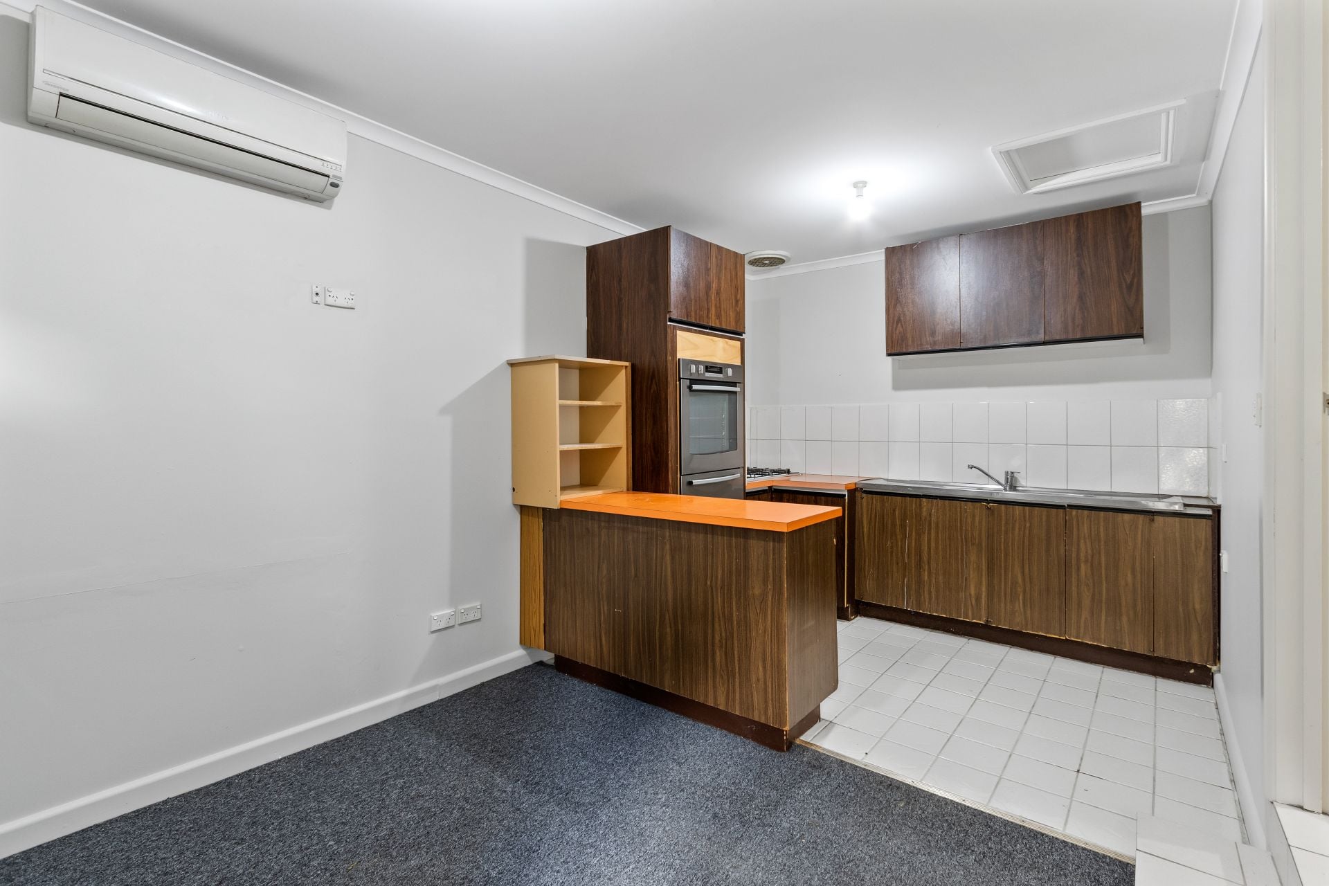 TWO PROPERTIES ON ONE BLOCK!