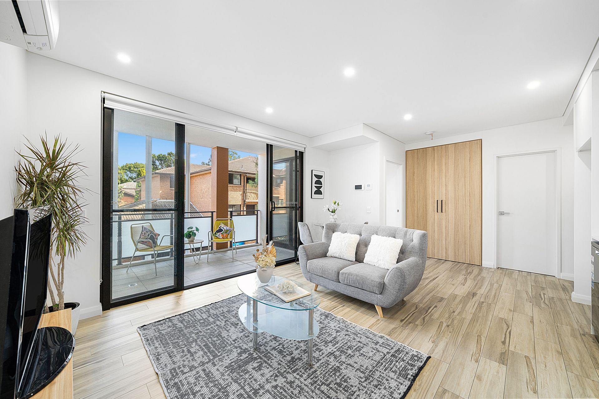 109/29-35 Burlington Road, Homebush, Homebush - Thumbnail 2