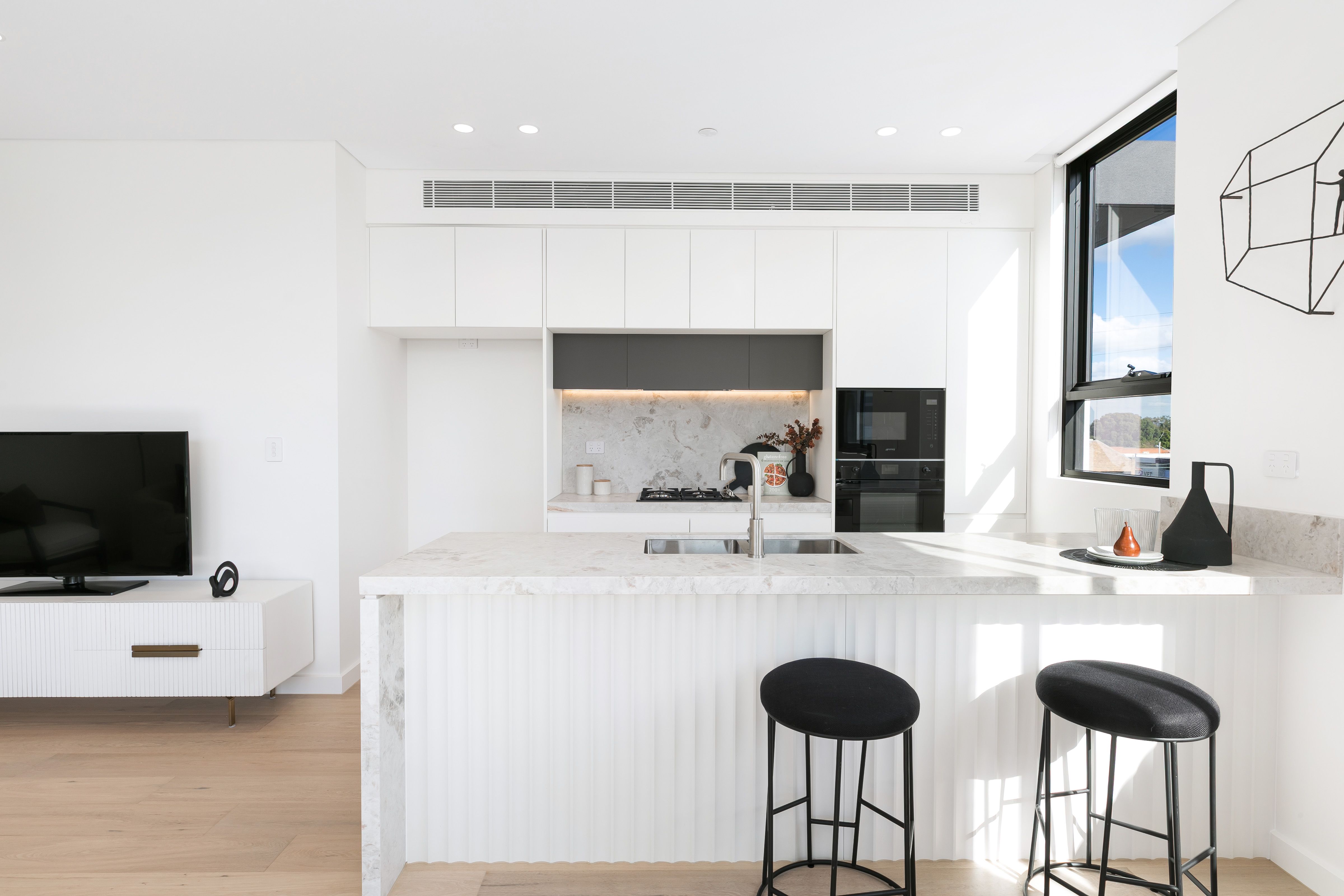 402/SAFIRE 80 Ramsgate Rd RAMSGATE 2217