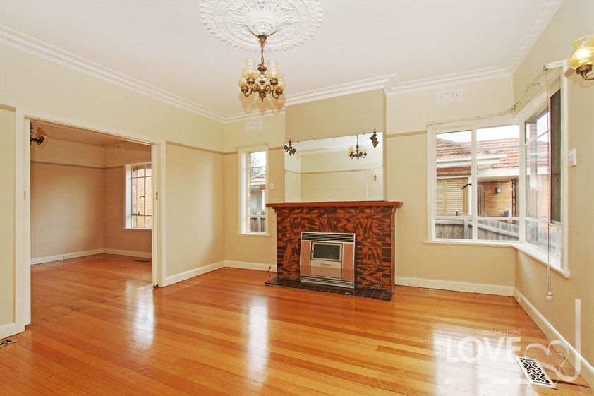 SPACIOUS FAMILY HOME IN PRIME LOCATION    *Insp Thu 7th Apr @ 4:00pm*