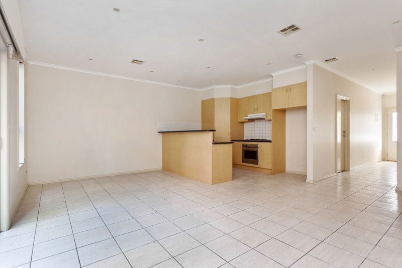 2/39 Sydney Street, Footscray - Thumbnail 4