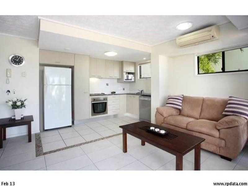 18/4 Grand Parade KAWANA ISLAND QLD, Kawana Island - Thumbnail 8