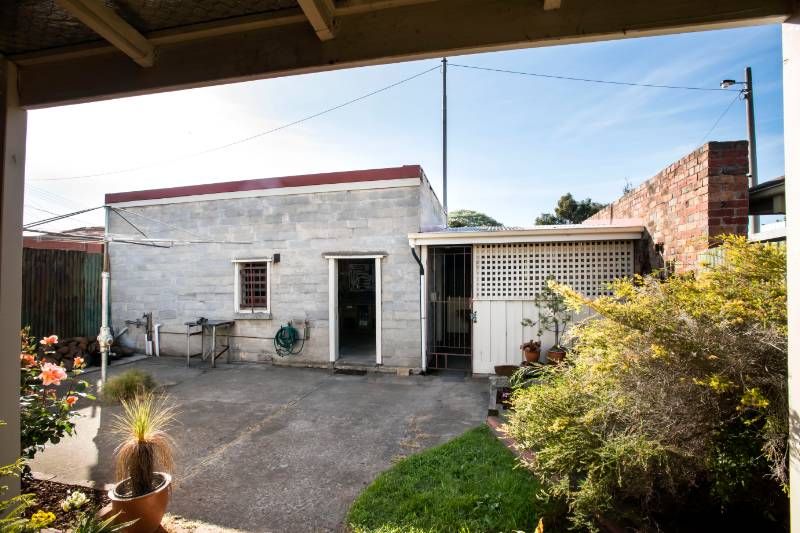10 Hugh Street, Footscray - Thumbnail 4