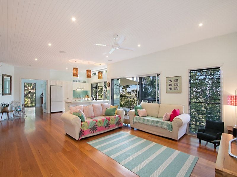 57 Rutledge Street COOLANGATTA QLD, Coolangatta - Thumbnail 2