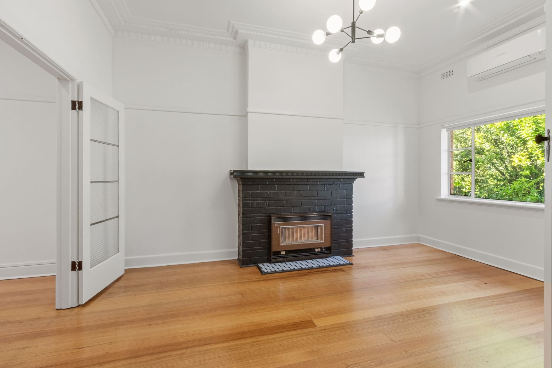 Charming Three-Bedroom Home!