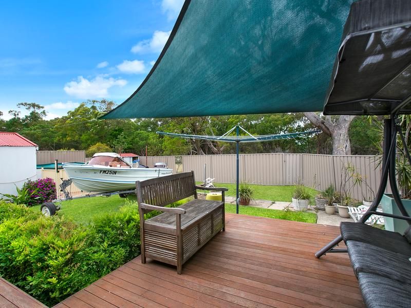 6 Woodford Crescent, HEATHCOTE, Heathcote - Thumbnail 8