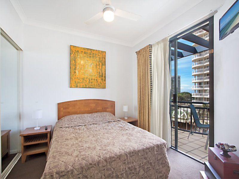 432/99 Griffith Street 'Calypso Plaza' COOLANGATTA QLD, 'Calypso Plaza' Coolangatta - Thumbnail 7