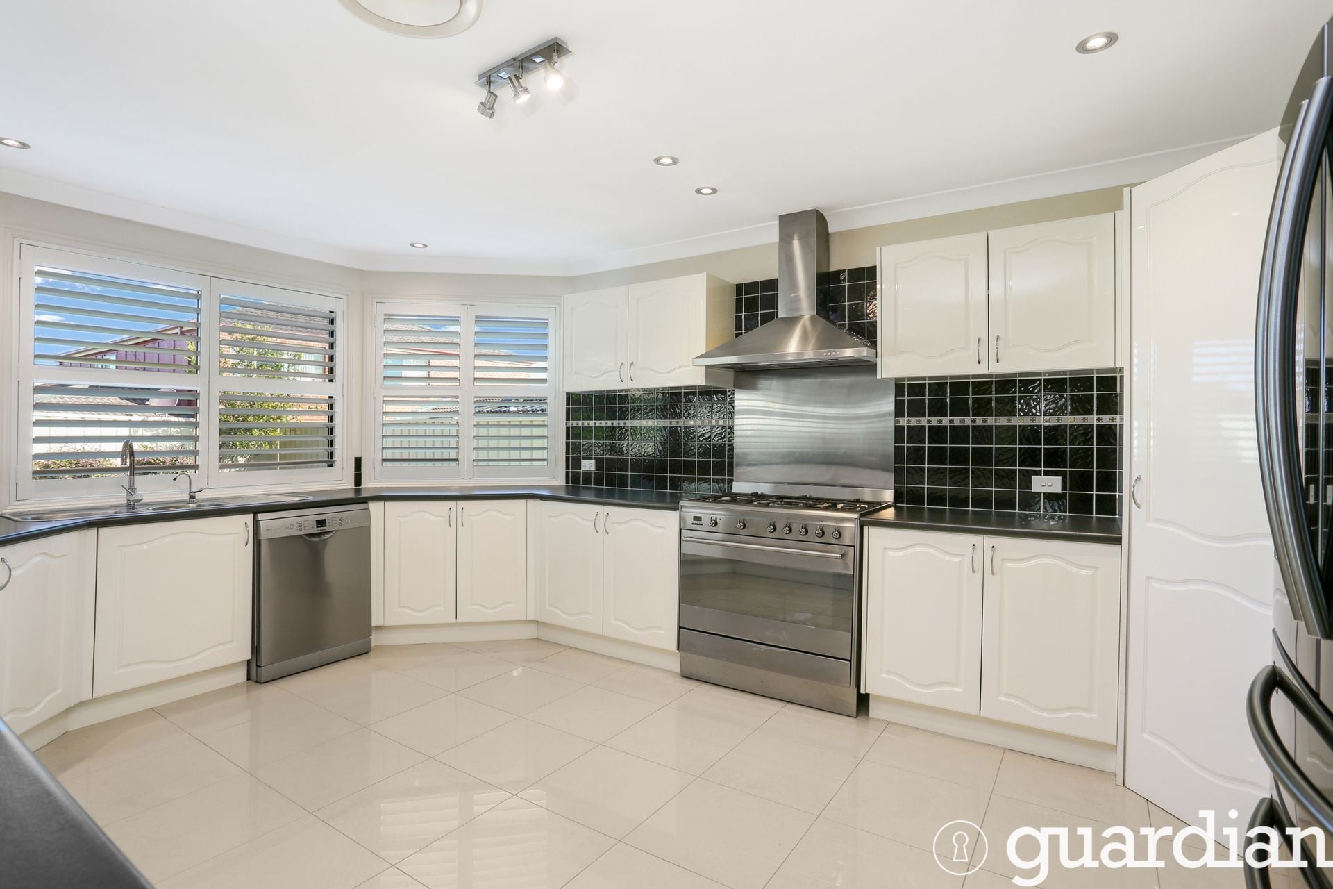 38 Orleans Way Castle Hill NSW, Castle Hill - Thumbnail 4