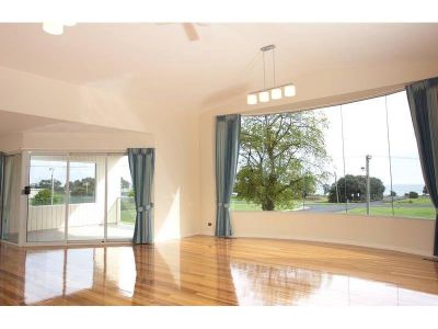 3
 
 
 
  
 
 
 3
 
 
 
  
 
 
 2
 
 
 
 
 
 
 
 17 Gloucester Avenue, DEVONPORT TAS 7310, Devonport - Thumbnail 5
