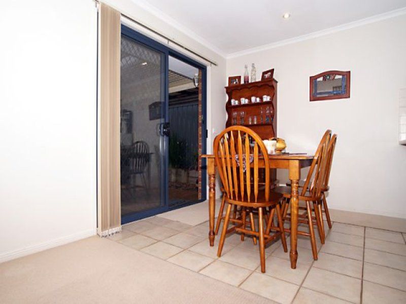 22 Lancely Green, Caroline Springs - Thumbnail 5