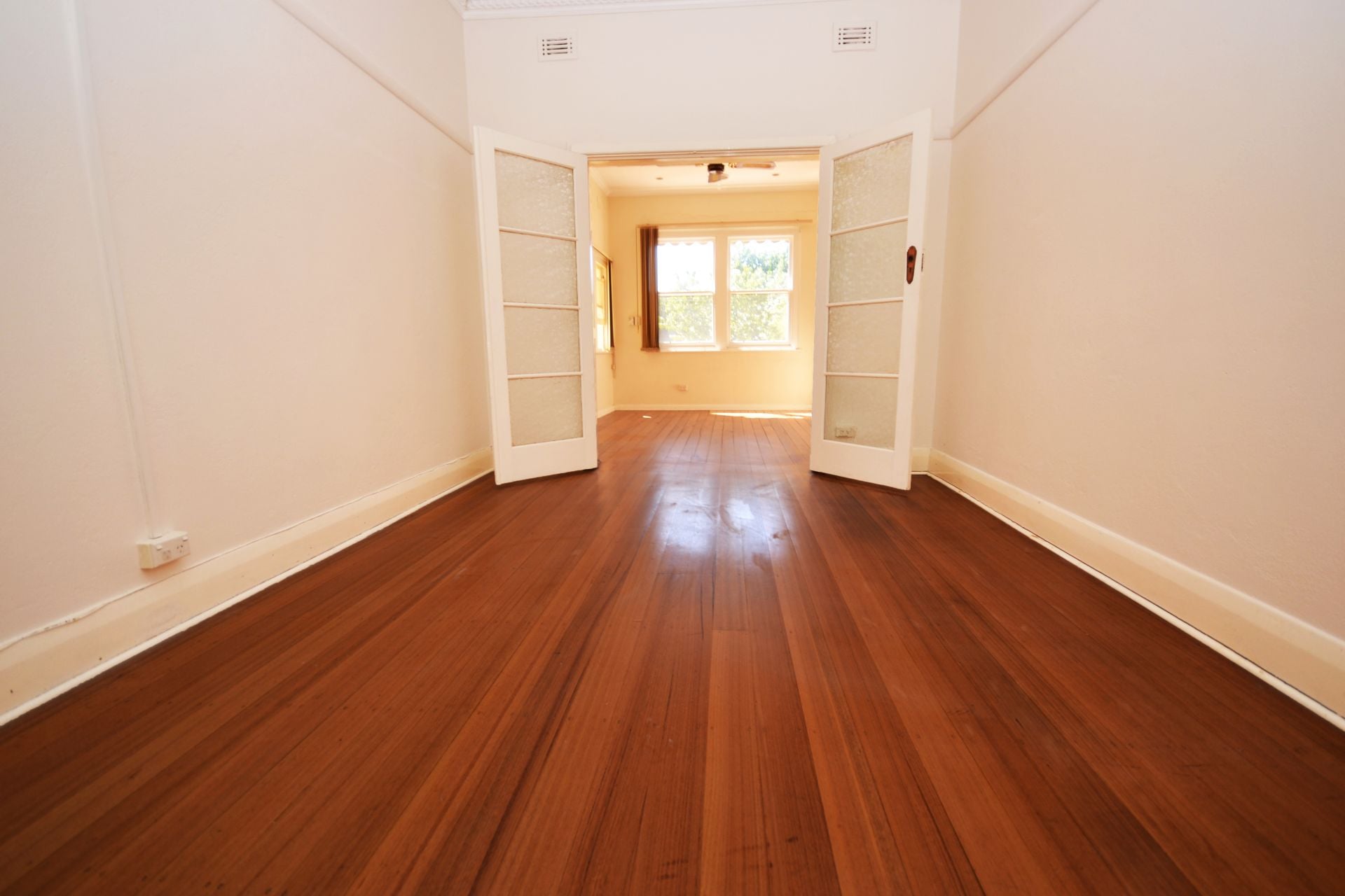 3 MONTH LEASE!