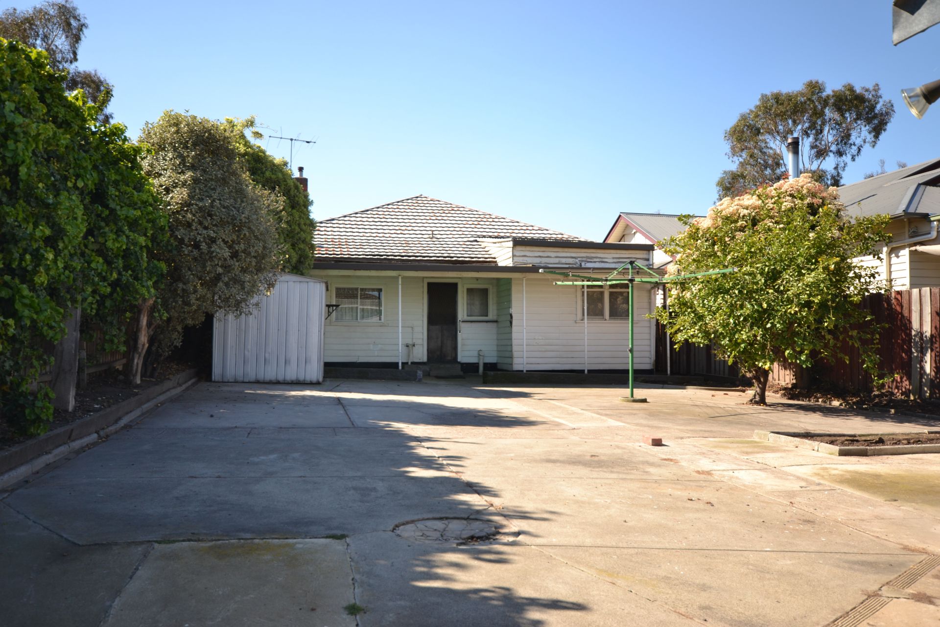 DELIGHTFUL HOME IN A FANTASTIC POSITION