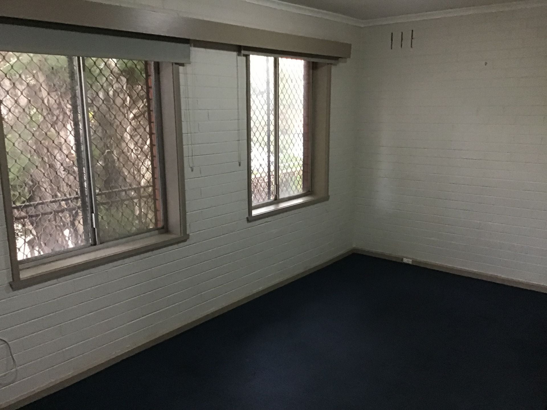 Excellent Apartment in Hidden Pocket of Brunswick