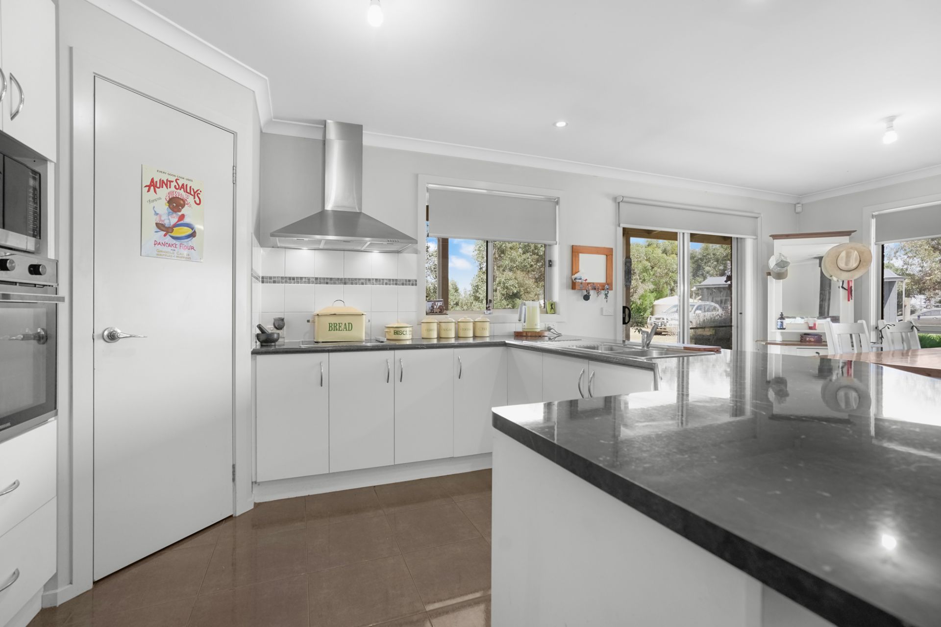 37 Russell Road, Corindhap, Corindhap - Thumbnail 6