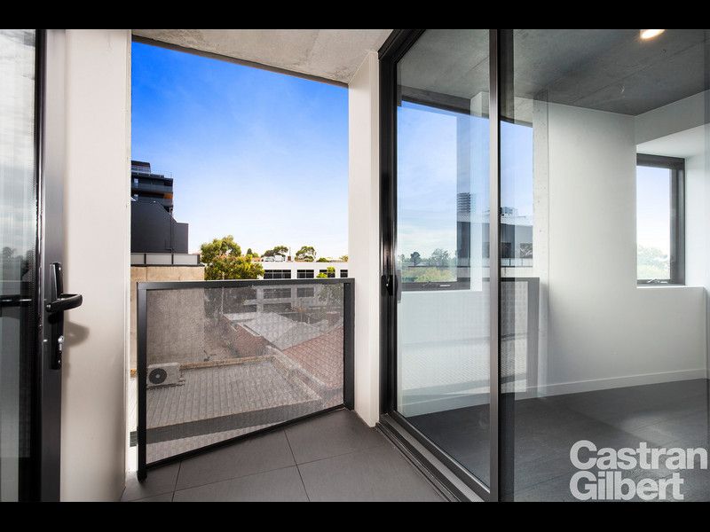 306/198 St. Kilda Road, St Kilda - Thumbnail 7