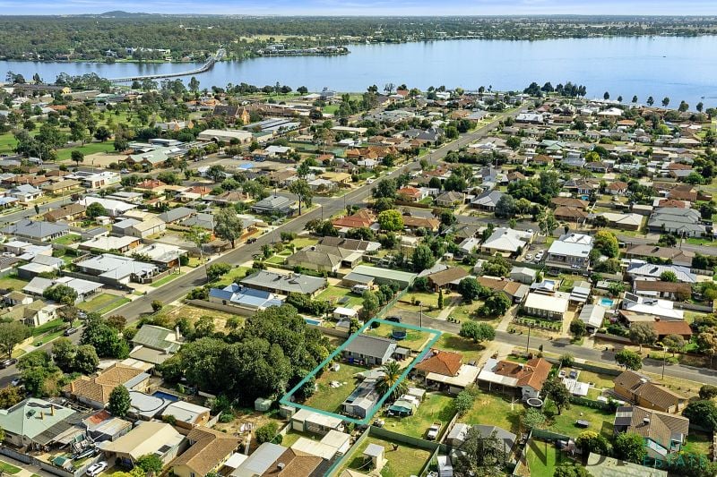 5 Churchill Place Yarrawonga VIC, Yarrawonga - Image 1